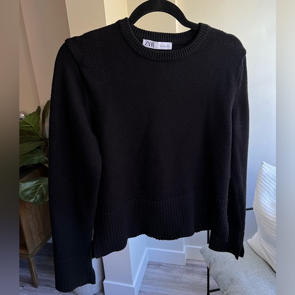 ZARA Black Knit Thick Stretchy Soft Sweater Size L - Picture 1 of 4